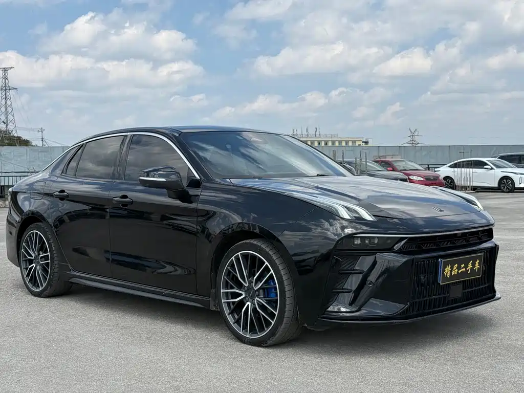 Lynk & Co 03 — миниатюра 3