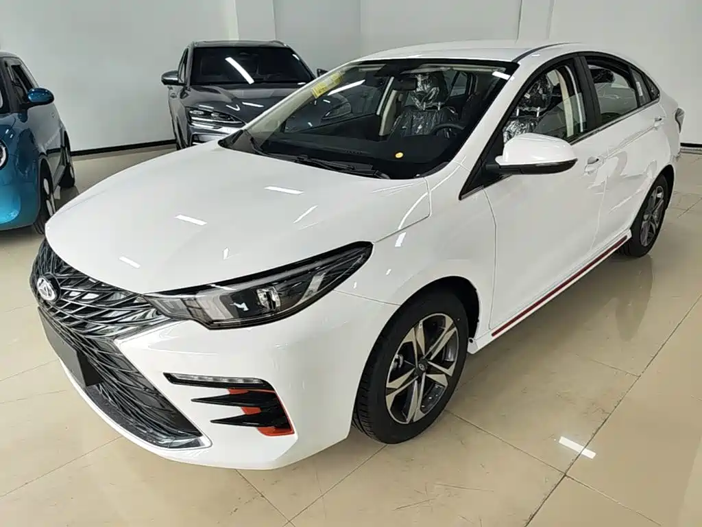 Chery Arrizo 5 PLUS