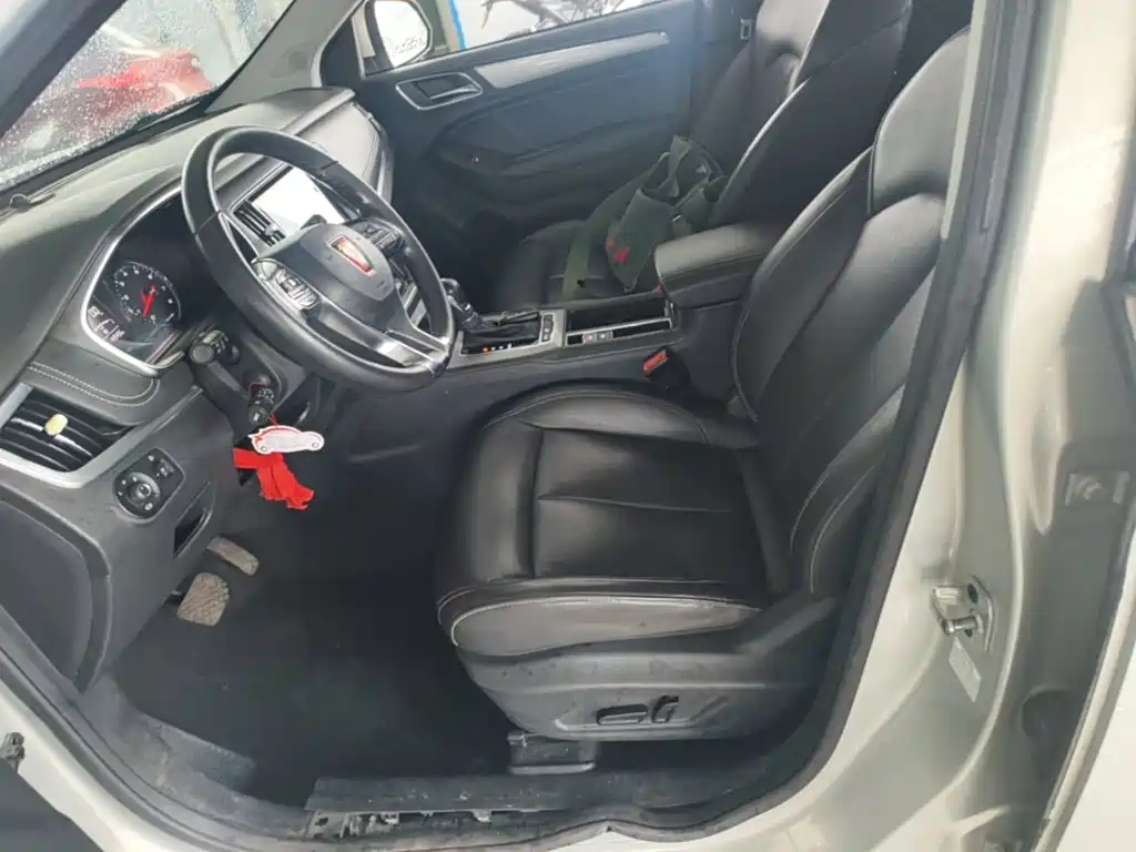 Roewe RX5 — миниатюра 15