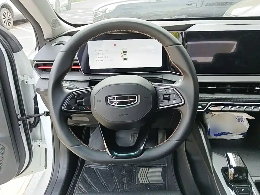 Geely Binrui — миниатюра 11