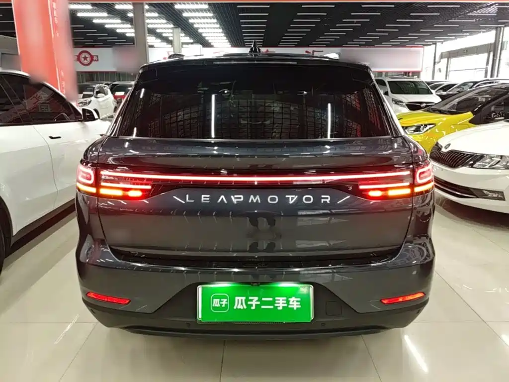 Leapmotor Leapmotor C11 — миниатюра 6