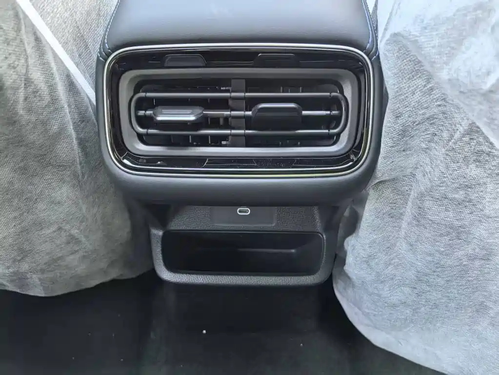 Geely Xingrui — миниатюра 12