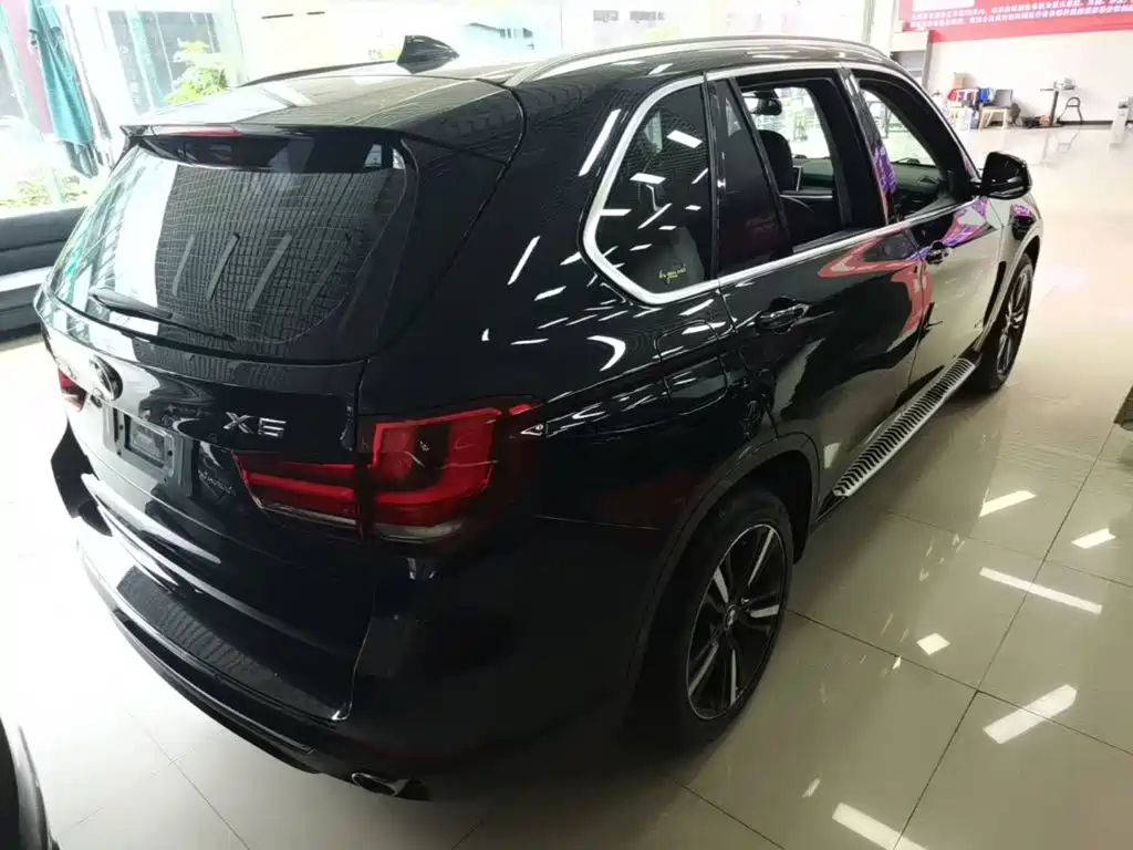 BMW X5 (Import) — миниатюра 7