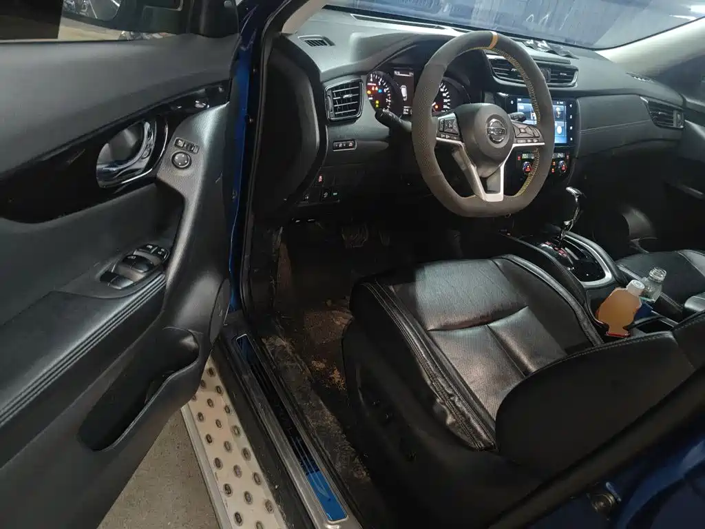 Nissan X-Trail — миниатюра 12
