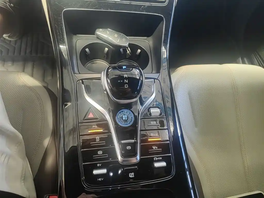 BYD Qin Plus — фотографии объявления, Фото 14