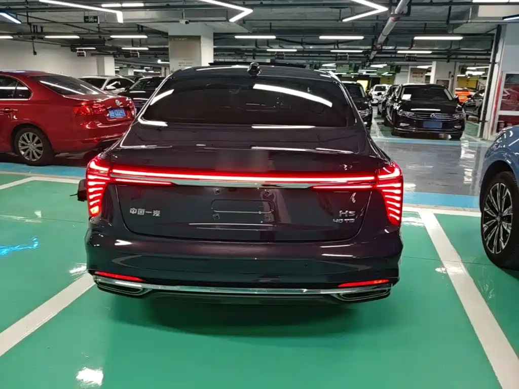 Hongqi Hongqi H5 — миниатюра 6