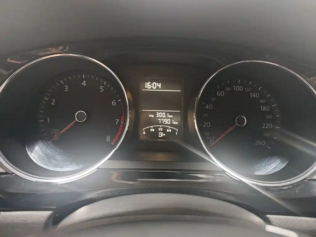 Volkswagen Sagitar — миниатюра 12