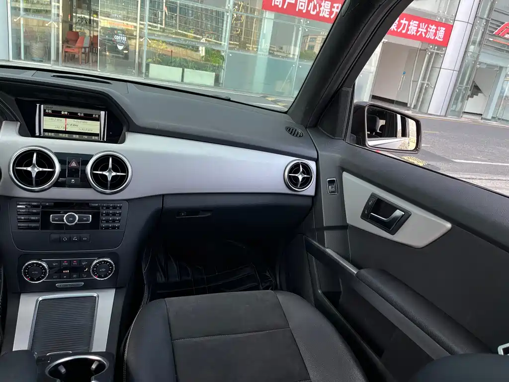 Mercedes-Benz GLK-Class — миниатюра 16