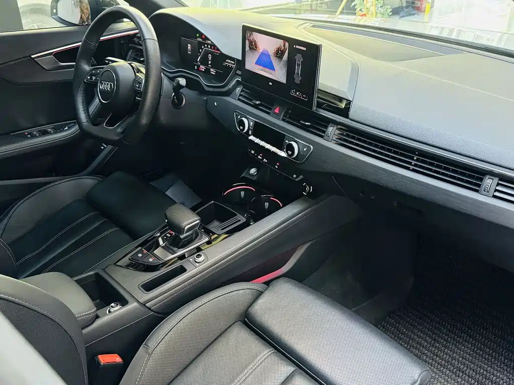 Audi A4L — миниатюра 7