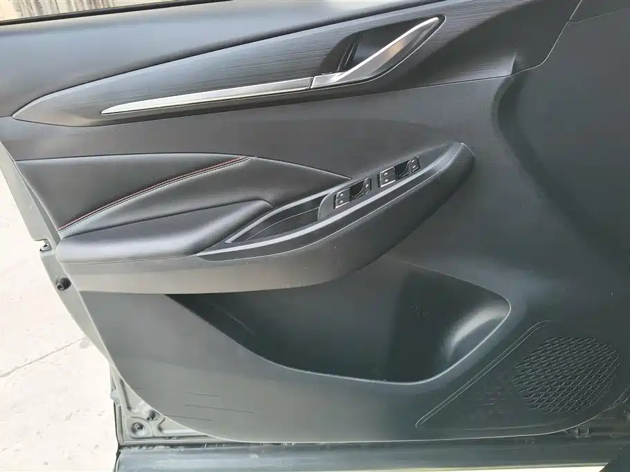 CHANGAN CHANGAN AUCHAN X5