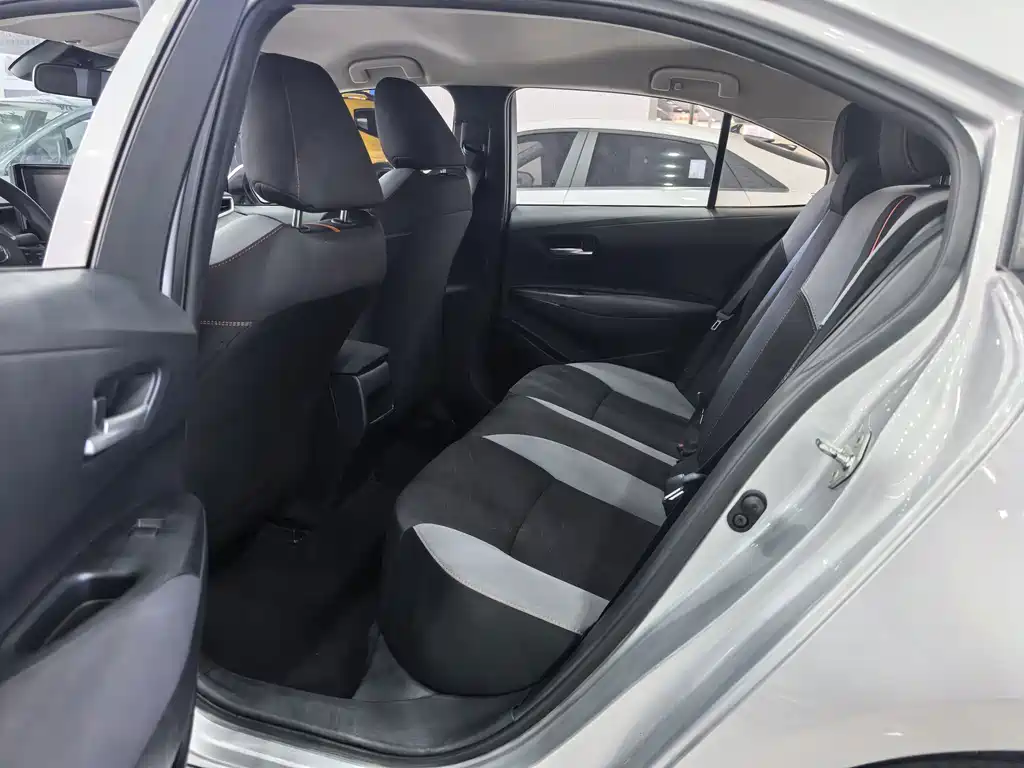 Toyota Corolla — миниатюра 10