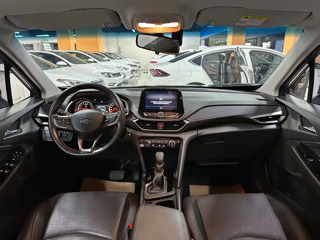 Chevrolet Volando — миниатюра 4
