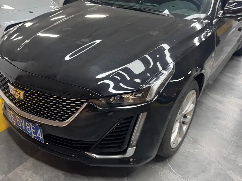 Cadillac CT5 2023