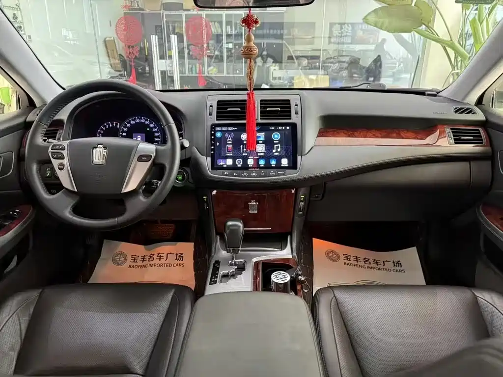 Toyota Crown 2012 2.5L Royal