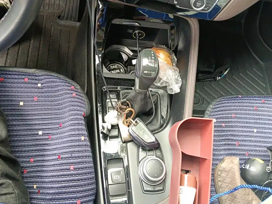 BMW X1 New Energy — миниатюра 16