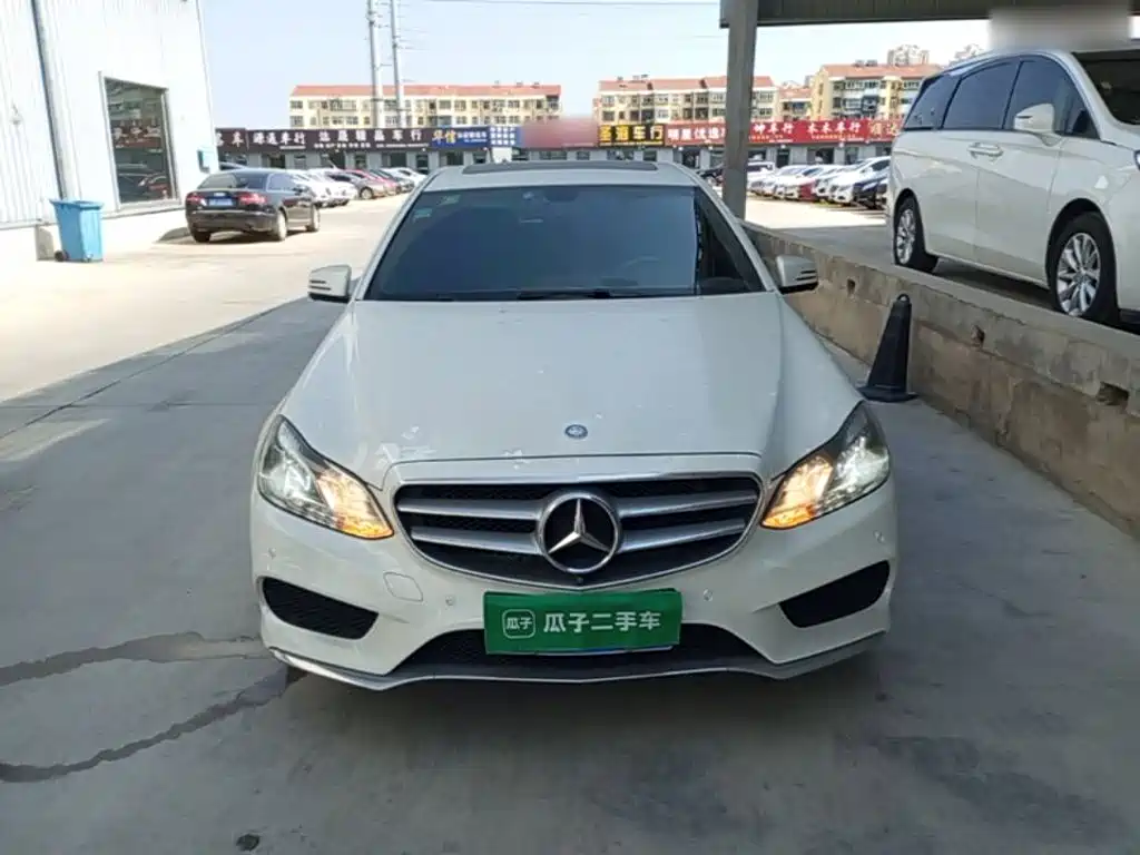 Mercedes-Benz E-Class — миниатюра 3