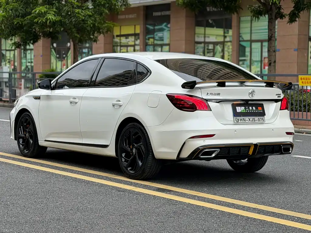 MG MG6 — миниатюра 15