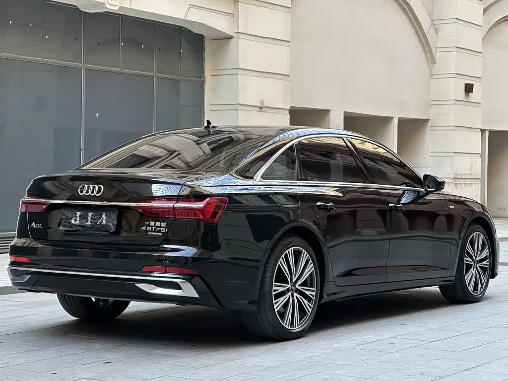 Audi A6L — миниатюра 8