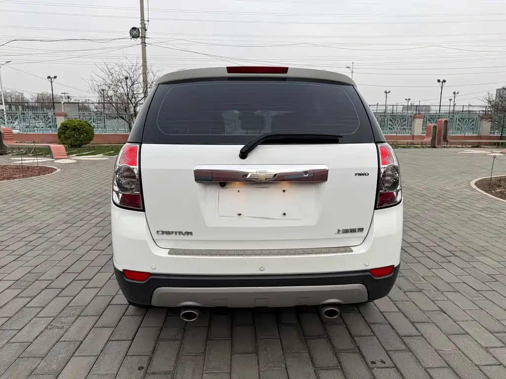 Chevrolet Captiva — миниатюра 5