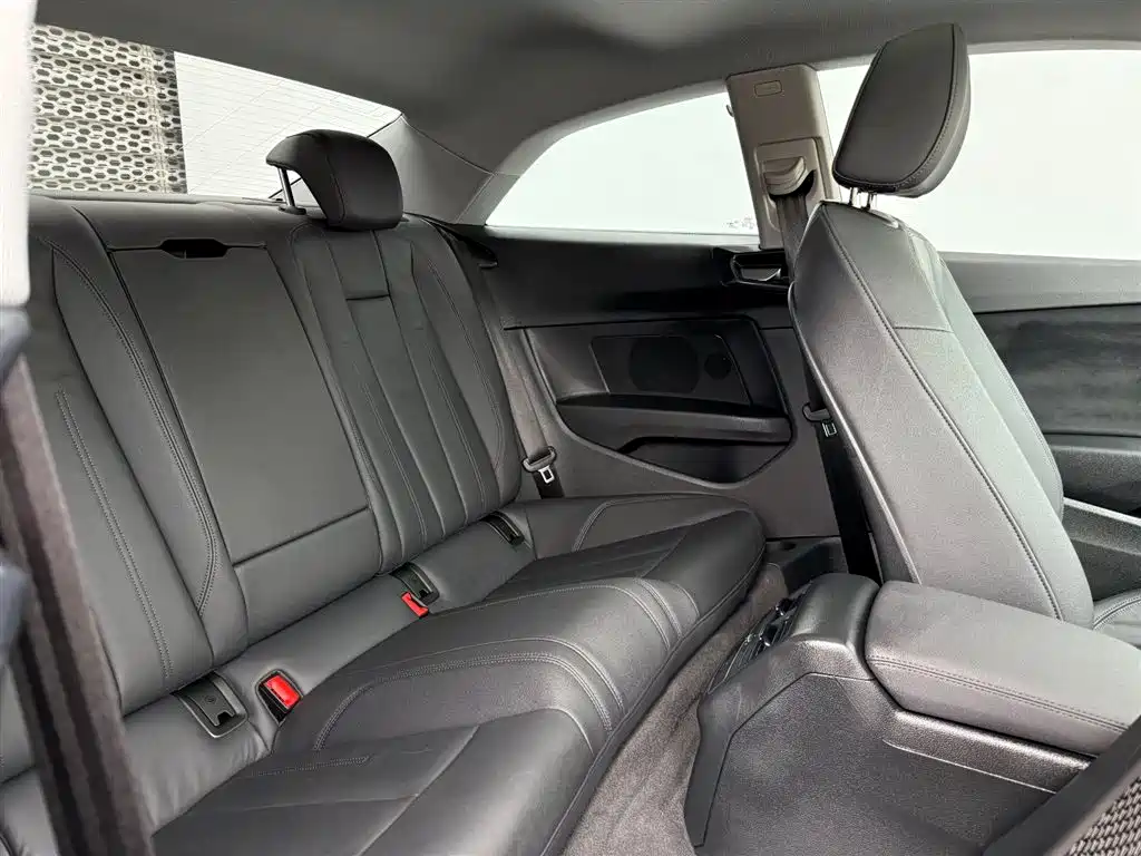 Audi A5 (Import) — миниатюра 10