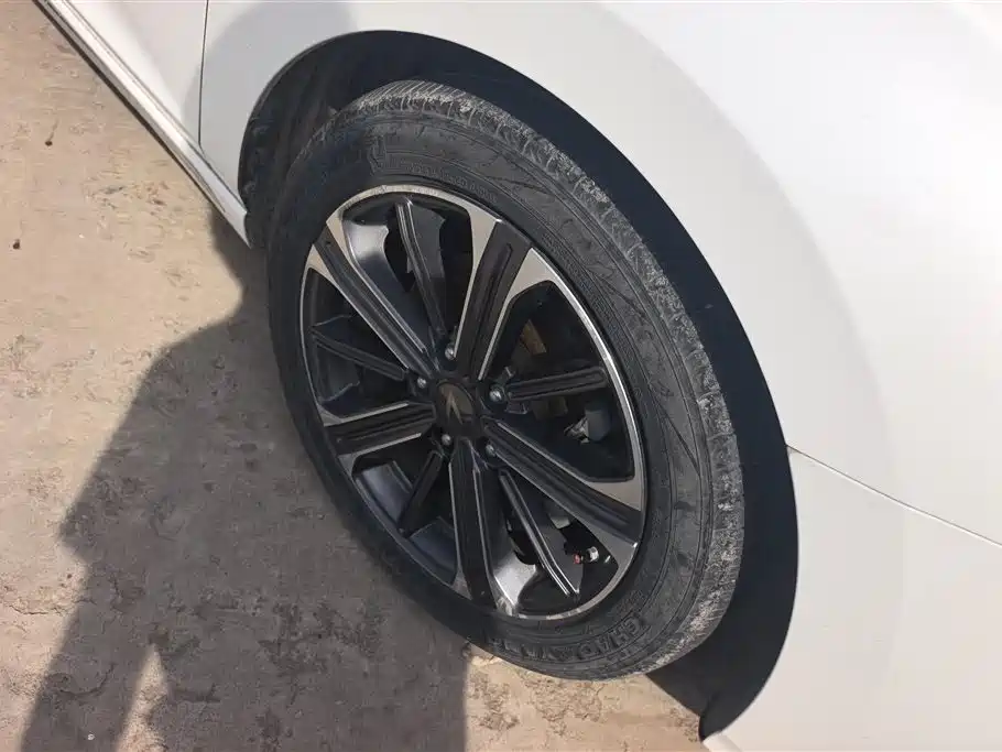 Changan CC 2022 1.5T DCT Luxury
