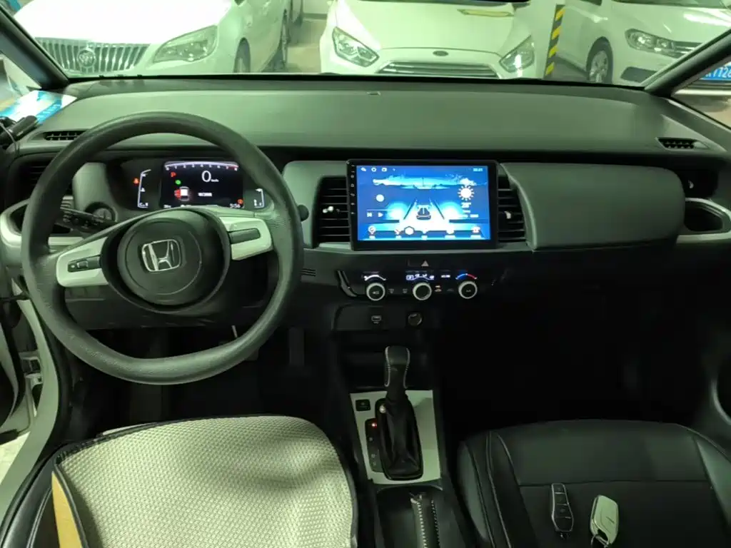 Honda Fit — миниатюра 5