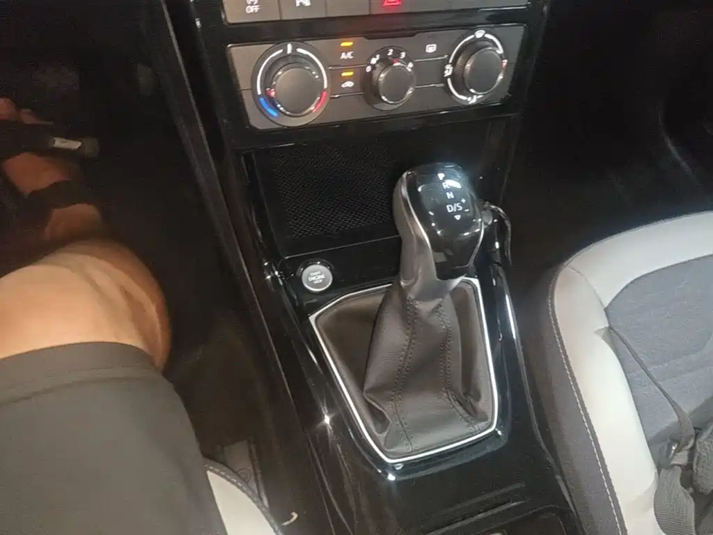 Volkswagen Tharu — миниатюра 14