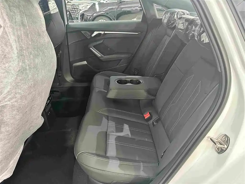 Audi A3 — миниатюра 13