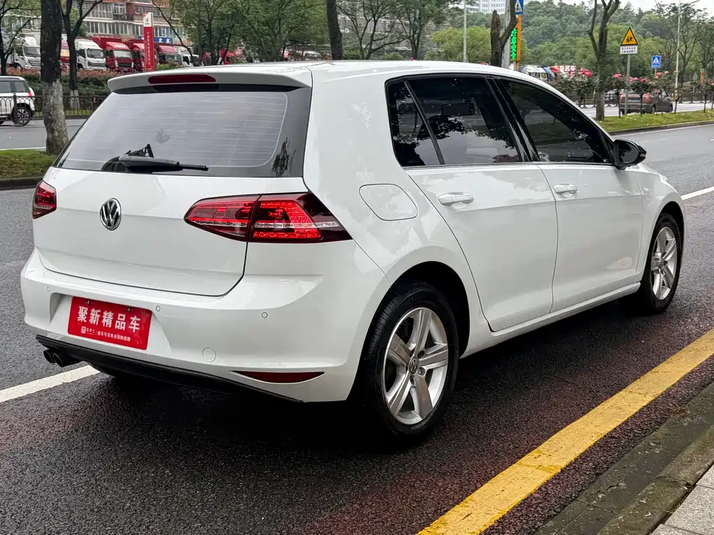 Volkswagen Golf — миниатюра 4