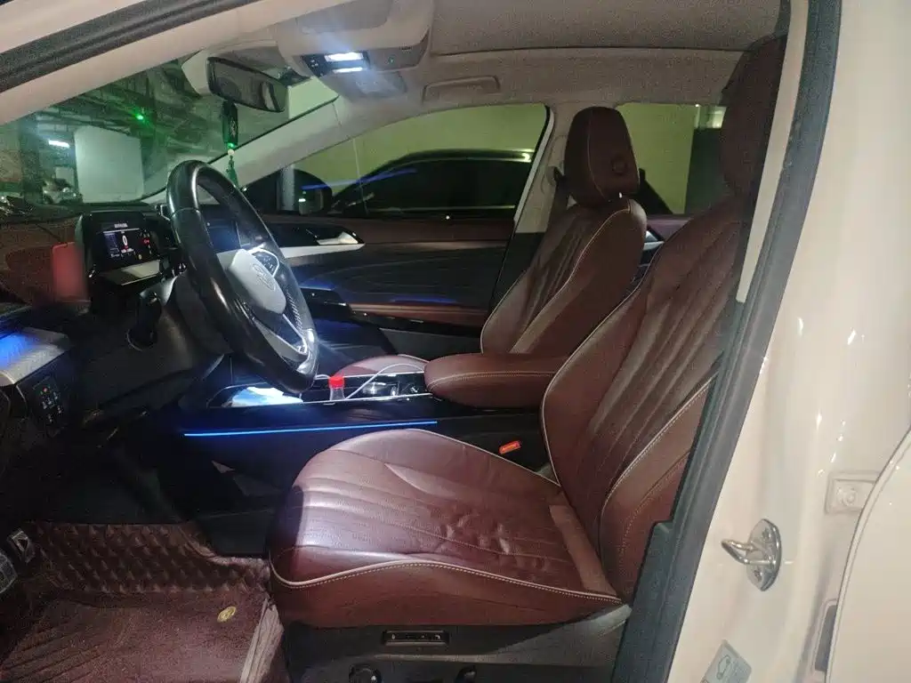 Volkswagen ID.6 X — миниатюра 8