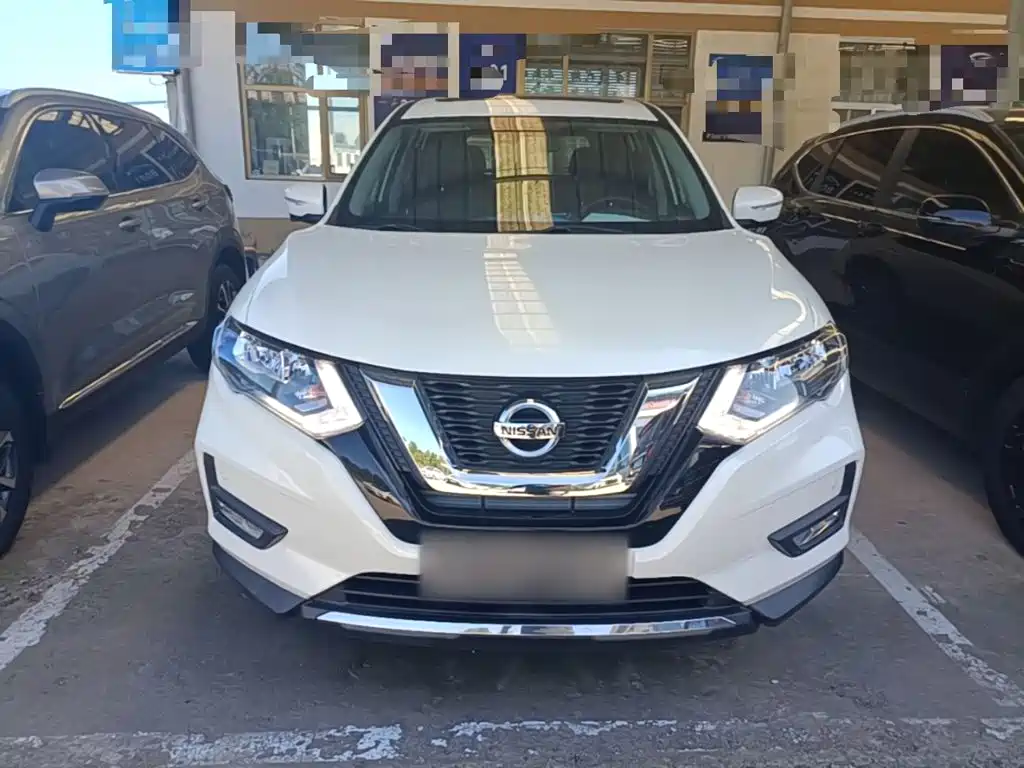 Nissan X-Trail — миниатюра 3