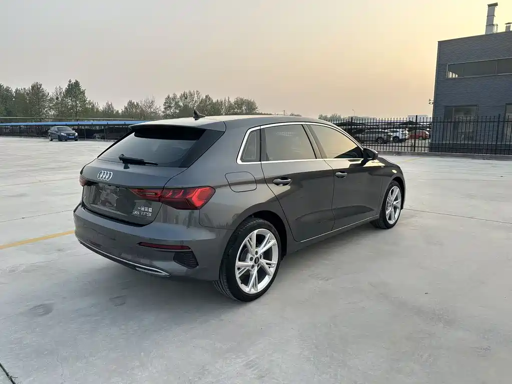 Audi A3 2023 Sportback 35 TFSI Fashion