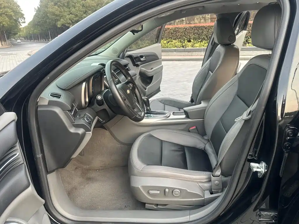 Chevrolet Malibu — миниатюра 11