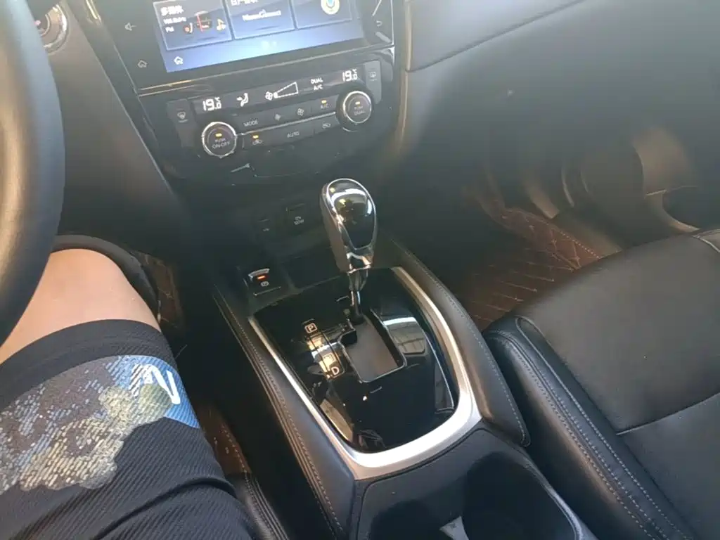 Nissan X-Trail — миниатюра 14