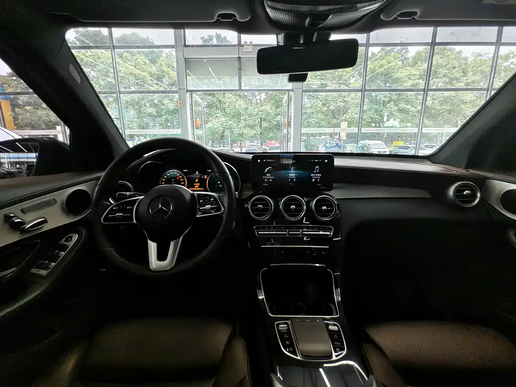 Mercedes-Benz GLC 2020 GLC 260 L 4MATIC
