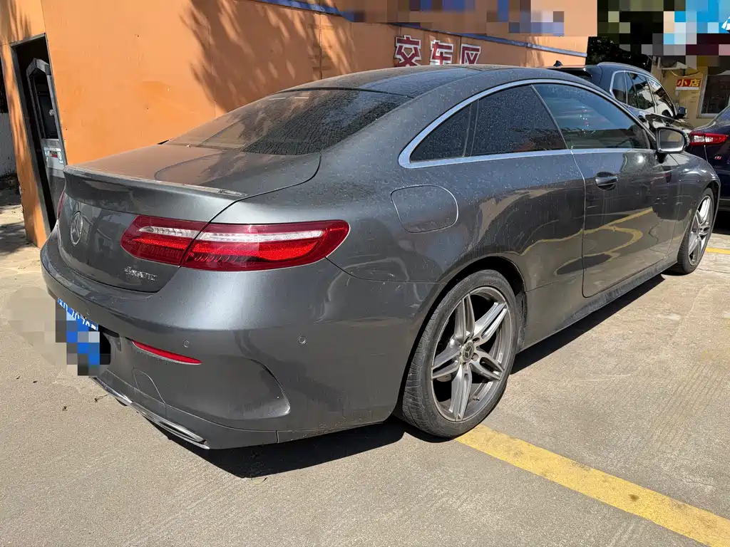 MERCEDES-BENZ E CLASS