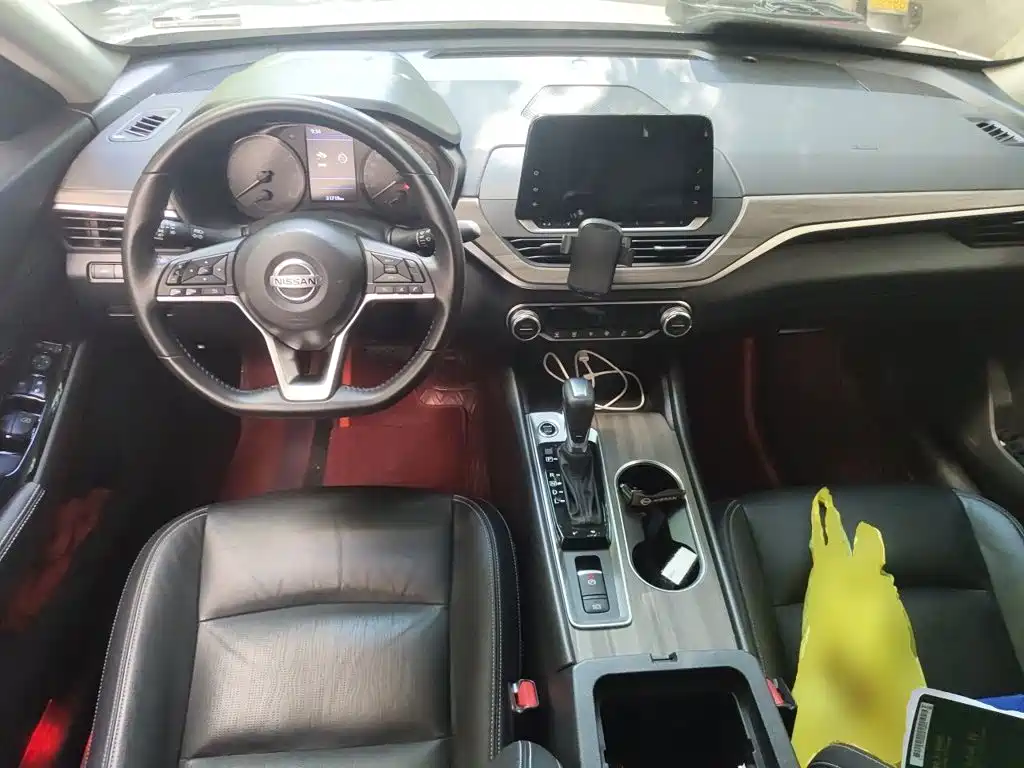 Nissan Teana — миниатюра 10