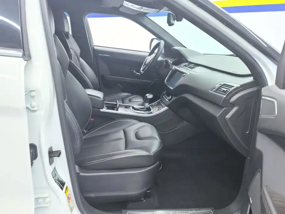 Landwind Landwind X7 — миниатюра 8