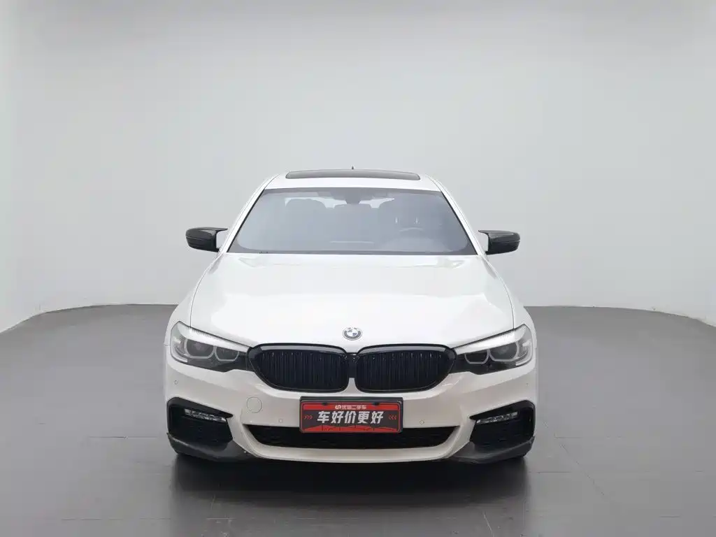 BMW 5 Series — миниатюра 3