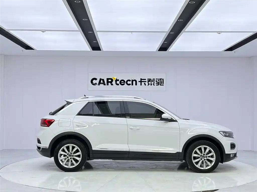 VOLKSWAGEN T ROC EXPLORING SONGS