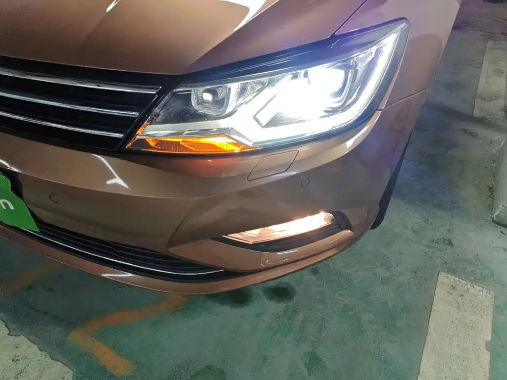 Volkswagen Lamando — миниатюра 18