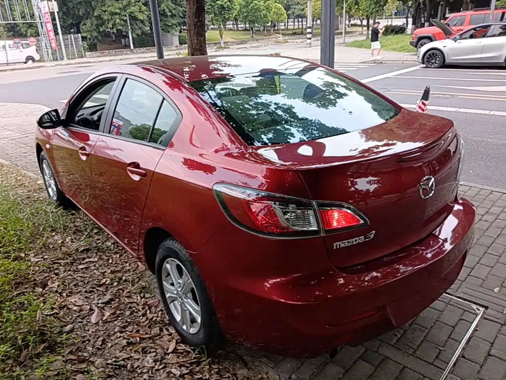 Mazda 3 Xingcheng — миниатюра 5
