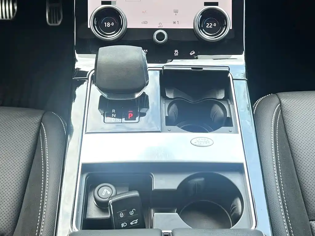 Land Rover Velar — миниатюра 9
