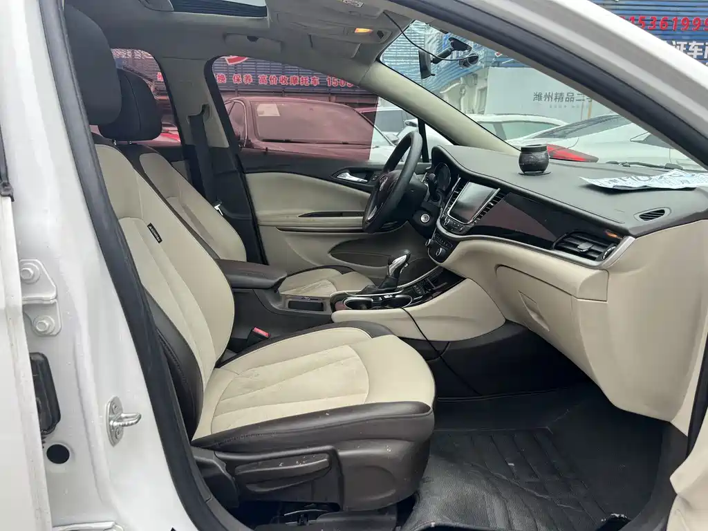 Buick Verano — миниатюра 9