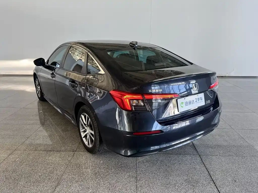 Honda Civic — миниатюра 4
