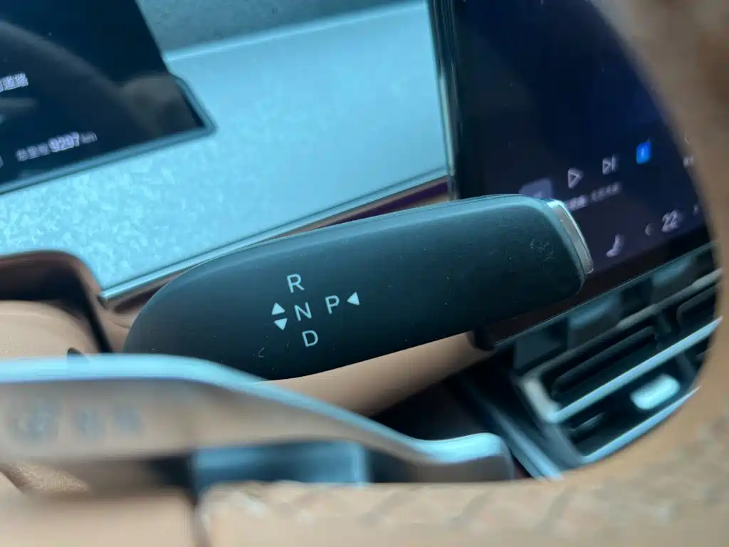 BYD Хань Ли — миниатюра 14
