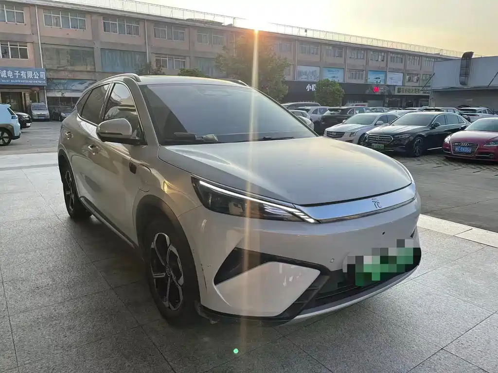 BYD Yuan Plus — миниатюра 3