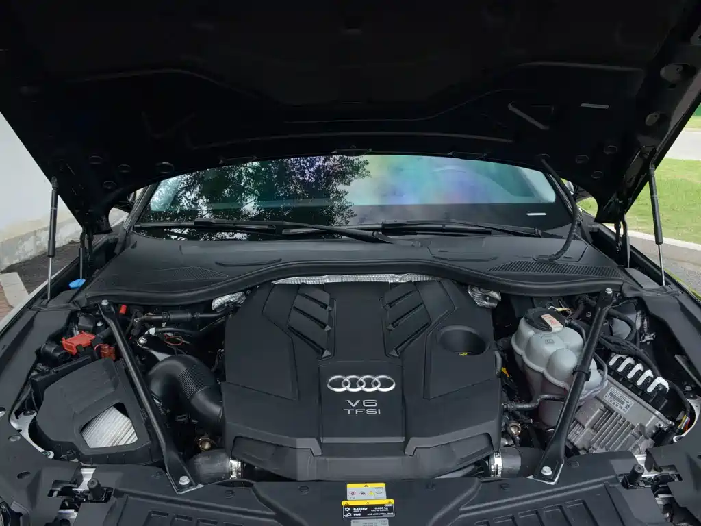 Audi A8 — миниатюра 9