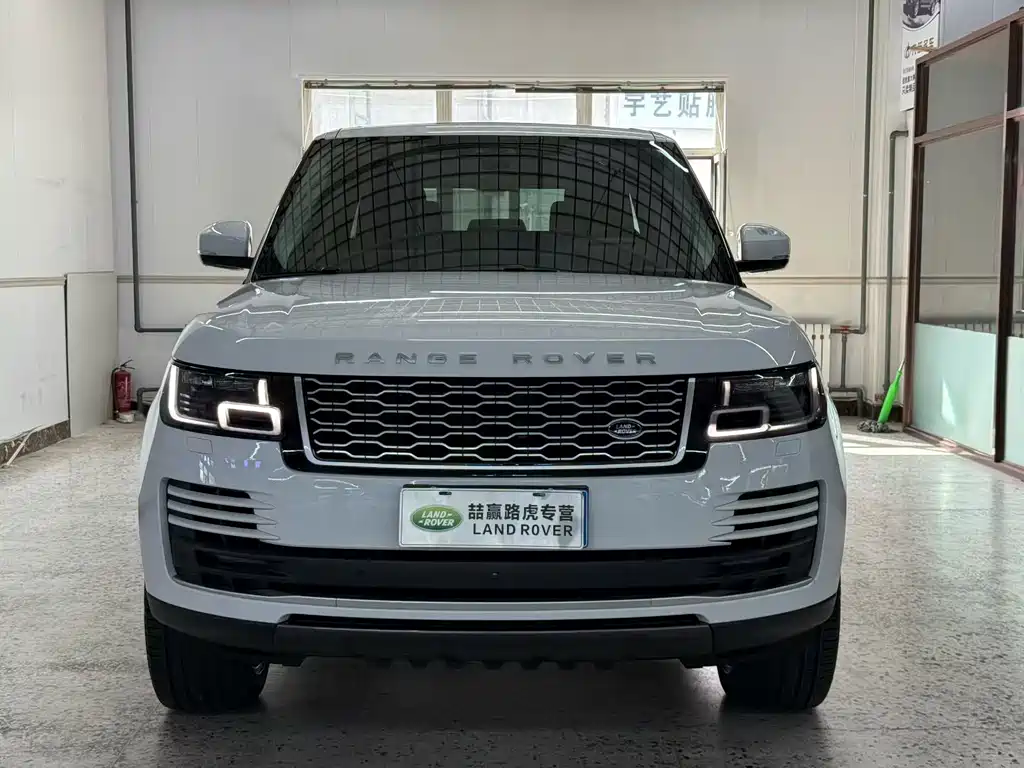 Land Rover Range Rover — миниатюра 2