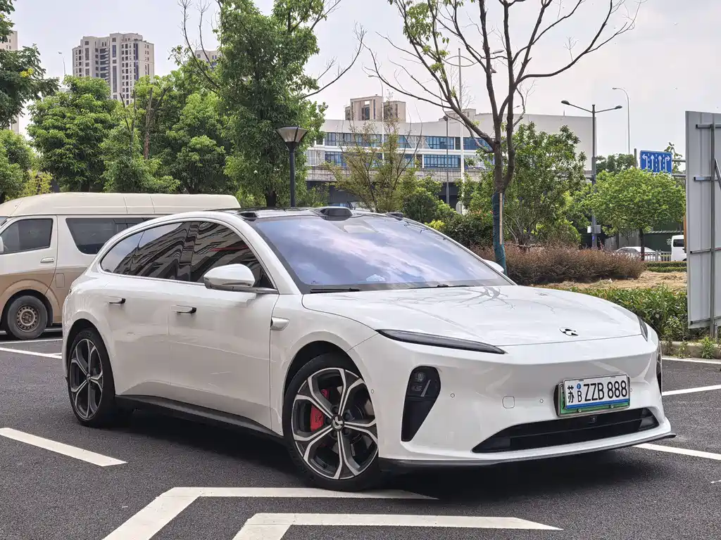 NIO ET5T — миниатюра 3